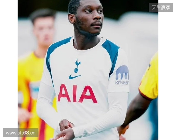 天空记者:热刺目前无意提前终止穆阿尼的租借合同 天空记者:热刺目前无意提前终止穆阿尼的租借合同